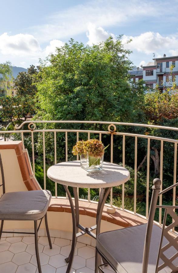 Villa Antiche Mura Relais ซอร์เรนโต ภายนอก รูปภาพ